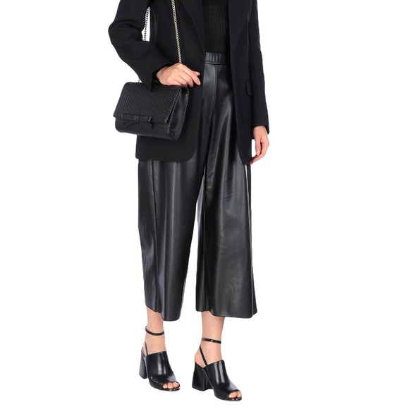 SOLD!! BOUTIQUE MOSCHINO Shoulder Bag NWT - Picture 2 of 16